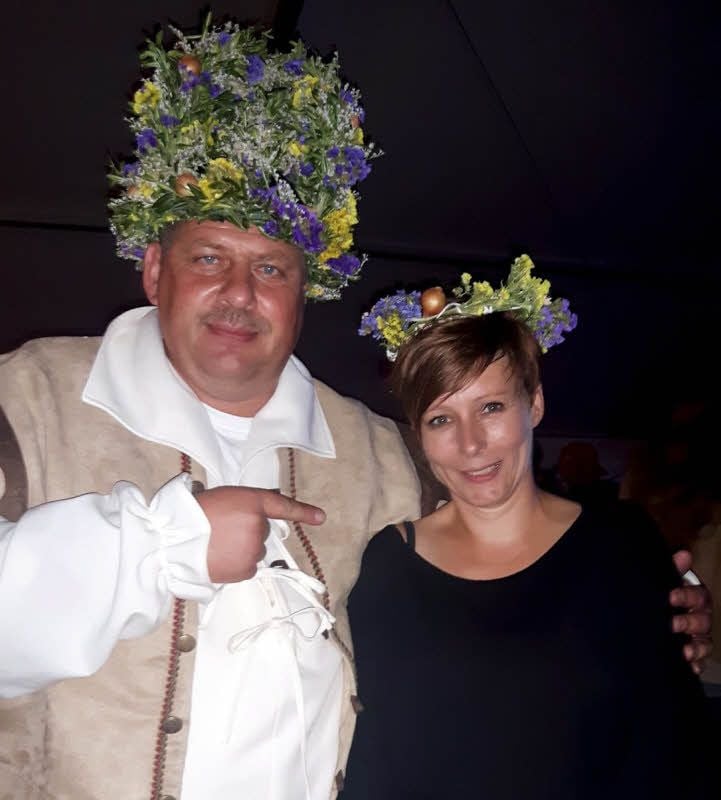 Ziwwelbaron Heiko Strube mit seiner Miss Zwiebelfest, Mandy Wieschke.