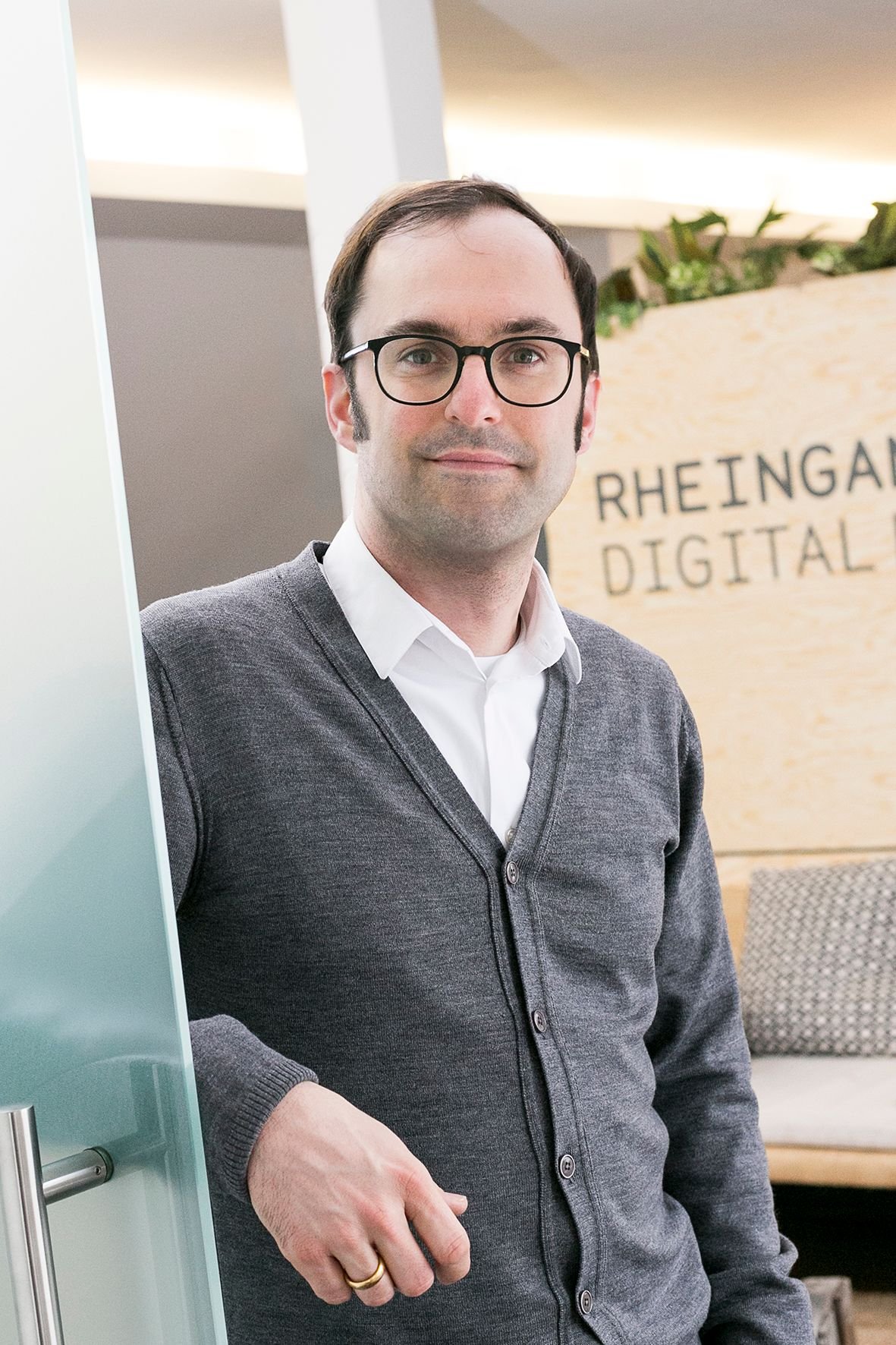 Lasse Rheingans hat vor einem halben Jahr in seiner Bielefelder Agentur DigitalEnabler die 25-Stunden-Woche eingeführt.