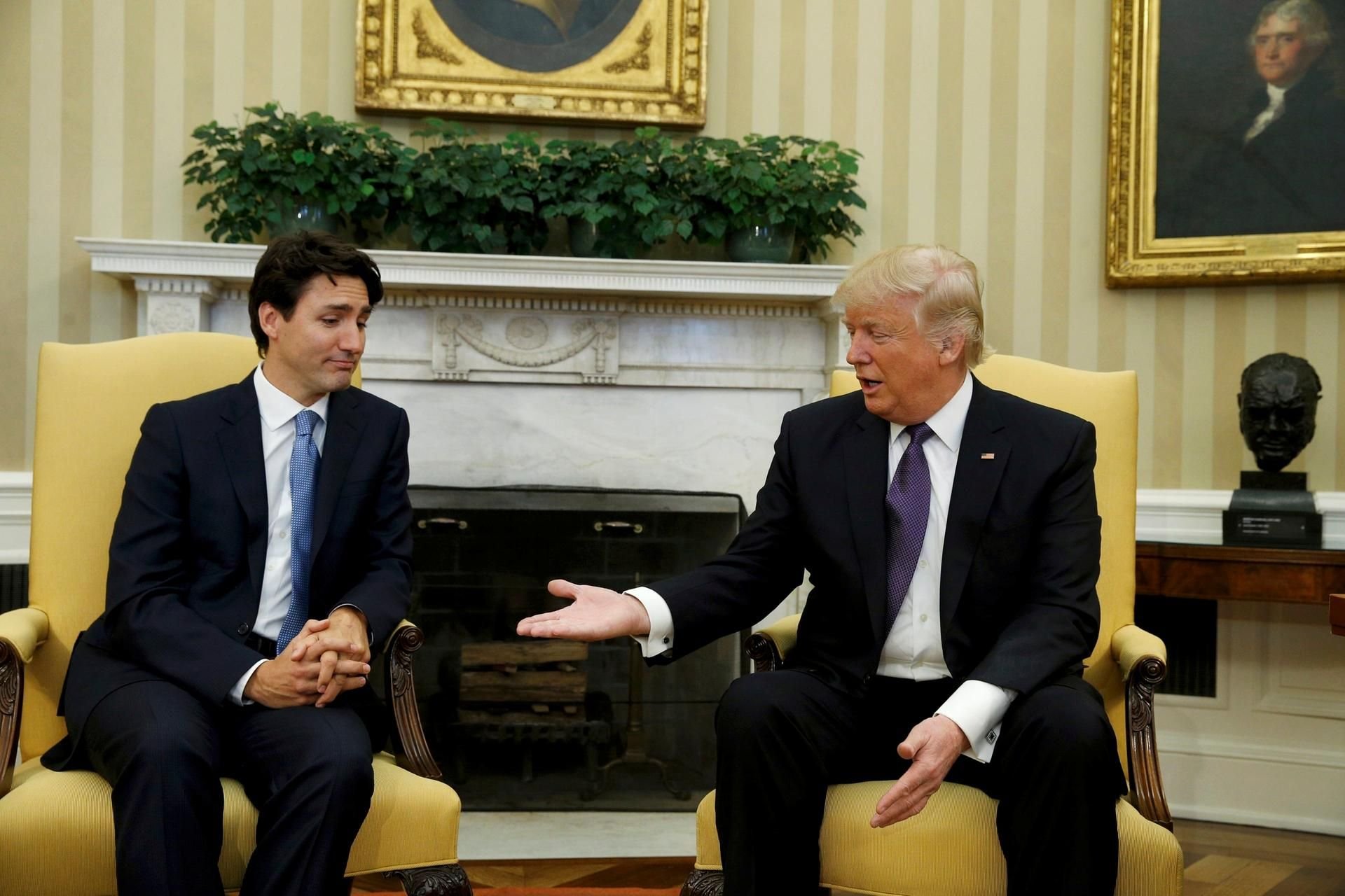 Eine Szene während Trudeaus Besuch bei Trump.