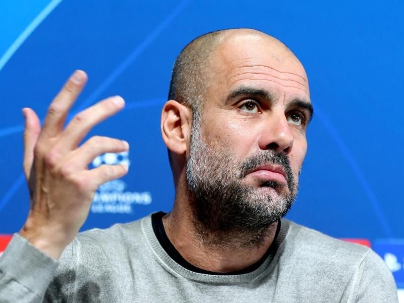 Pep Guardiola, Trainer von Manchester City, reagiert auf die Fragen der Journalisten. Foto: Martin Rickett/PA Wire/dpa