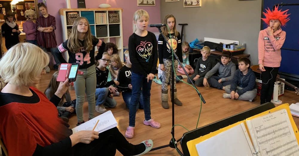 Bei der Probe am Sonntag im Ferienlager „Am Grenzbach“ in Großkorgau: „Der kleine Prinz“ wird zum Musical.