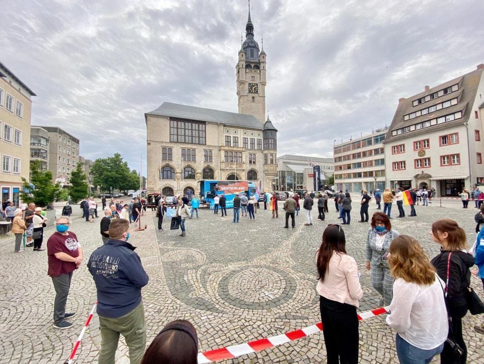 Übersichtlich: AfD-Demo auf dem Marktplatz.