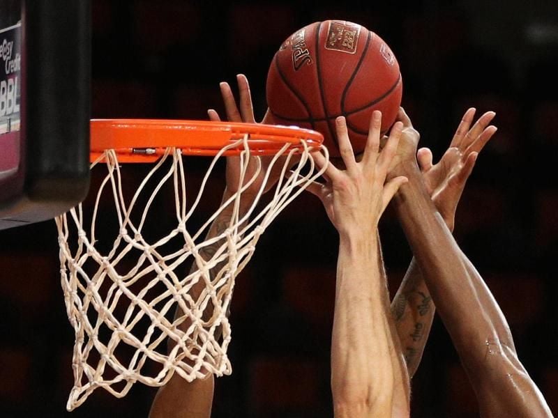 Die Telekom Baskets Bonn haben in der Vorrunde des BBL-Pokals gegen die Basketball Löwen Braunschweig ihren zweiten Sieg gefeiert. Foto: Adam Pretty/Getty Images Europe/Pool/dpa