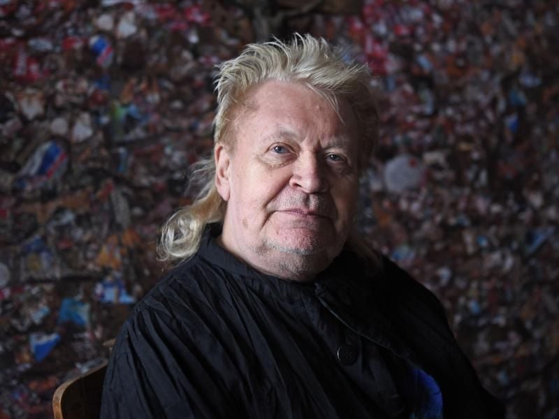 Der Aktionskünstler HA Schult feiert seinen 80. Geburtstag. Foto: Henning Kaiser