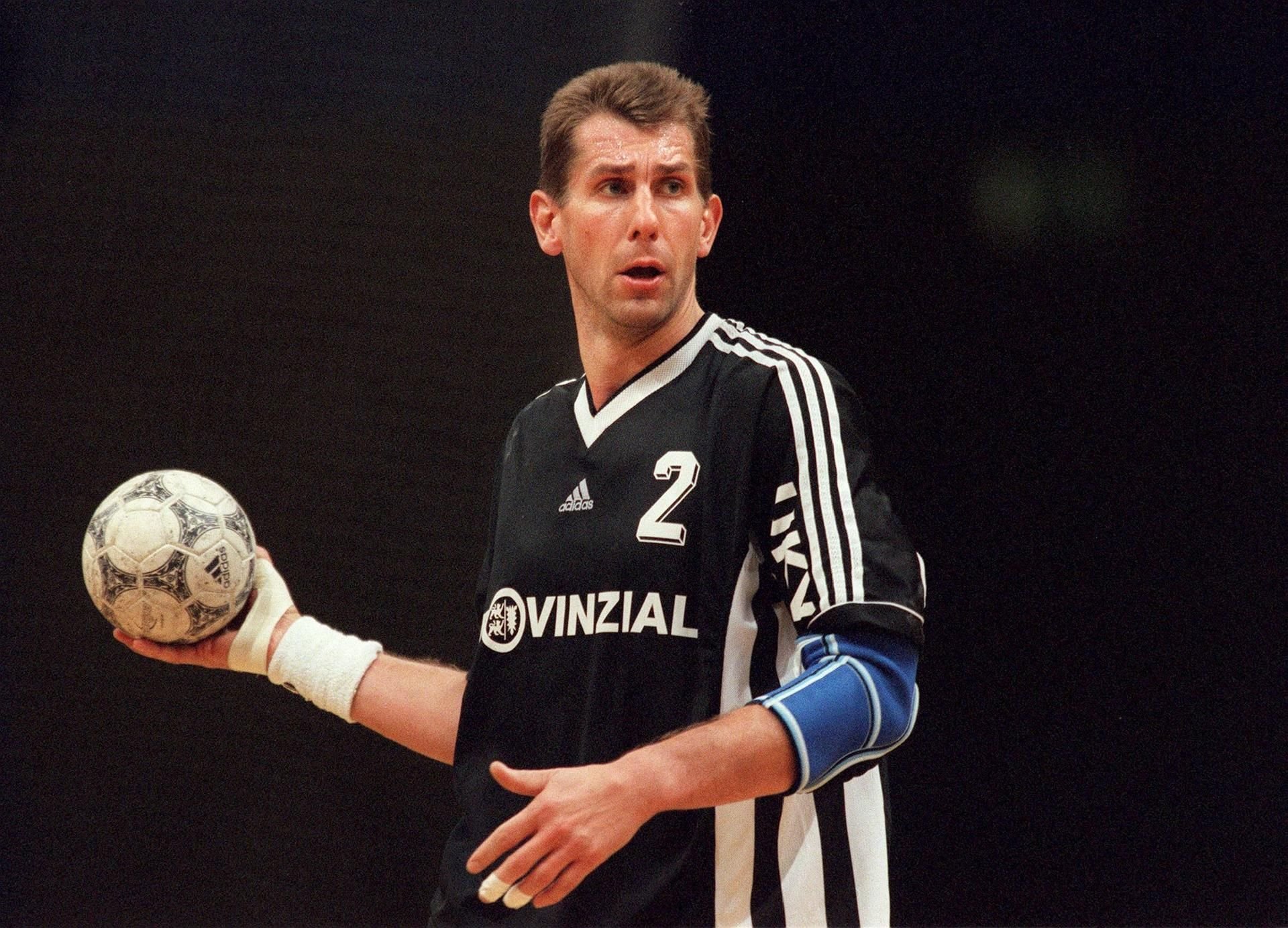 Handball-Idol Magnus Wislander, hier 1999 im Trikot des THW Kiel.