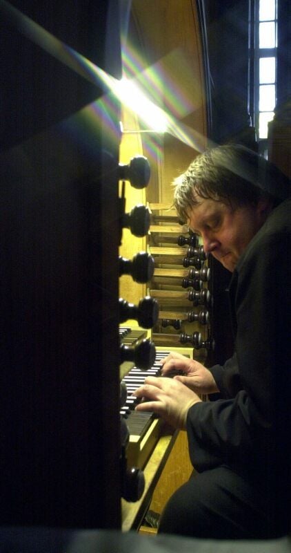 Matthias Eisenberg soll am Sonntag in Bad Schmiedeberg an der Orgel zu erleben sein.