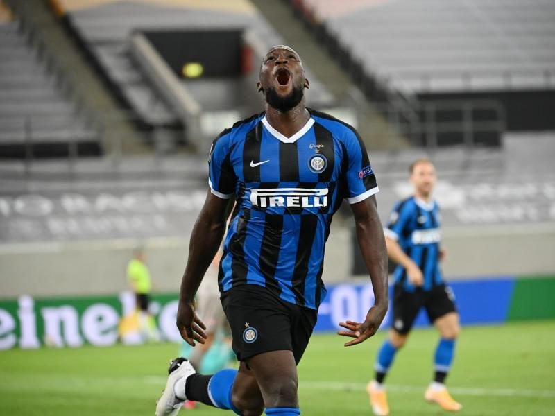 Inter Mailands Stürmer Romelu Lukaku schreit seine Freude hinaus. Foto: Federico Gambarini/dpa