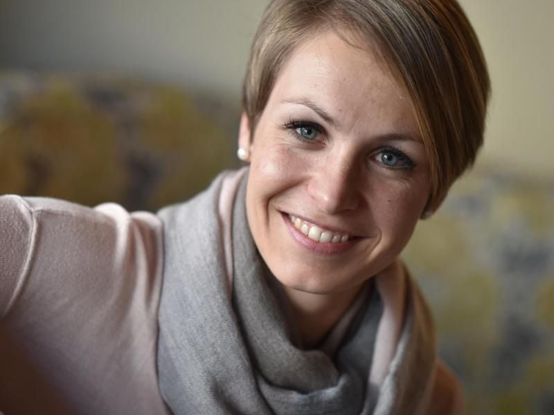 Biathlon-Ass Magdalena Neuner gibt ihre Erfahrungen als TV-Expertin weiter. Foto: Angelika Warmuth
