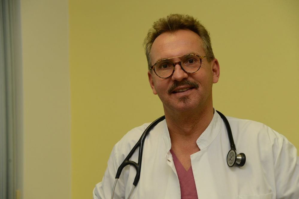 Der Kardiologe und Oberarzt Dr. Jörn Röhler verlässt das Zeitzer Klinikum nach 30 Jahren.