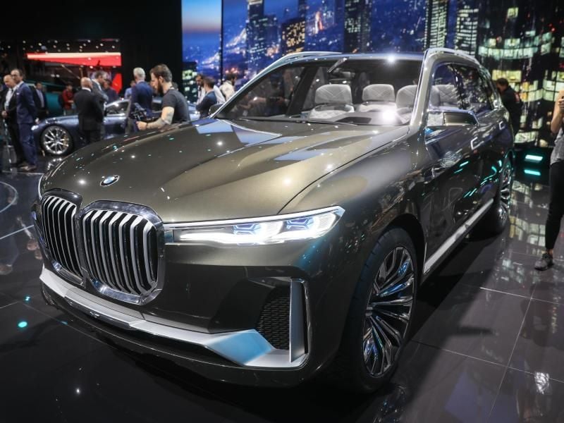 Ausblick auf einen kommenden X7 von BMW: die Studie Concept X7 iPerformance. Foto: Frank Rumpenhorst/dpa-tmn