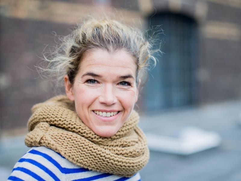 Anke Engelke nimmt sich Zeit fürs Schreiben. Foto: Rolf Vennenbernd