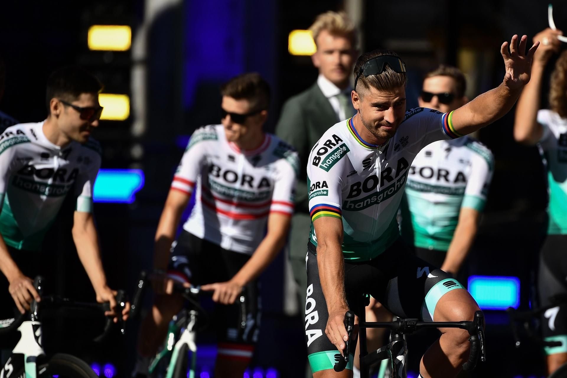 Sprintstar Peter Sagan (r.) hat mit dem deutschen Team Bora-hansgrohe viel vor bei der Tour de France.