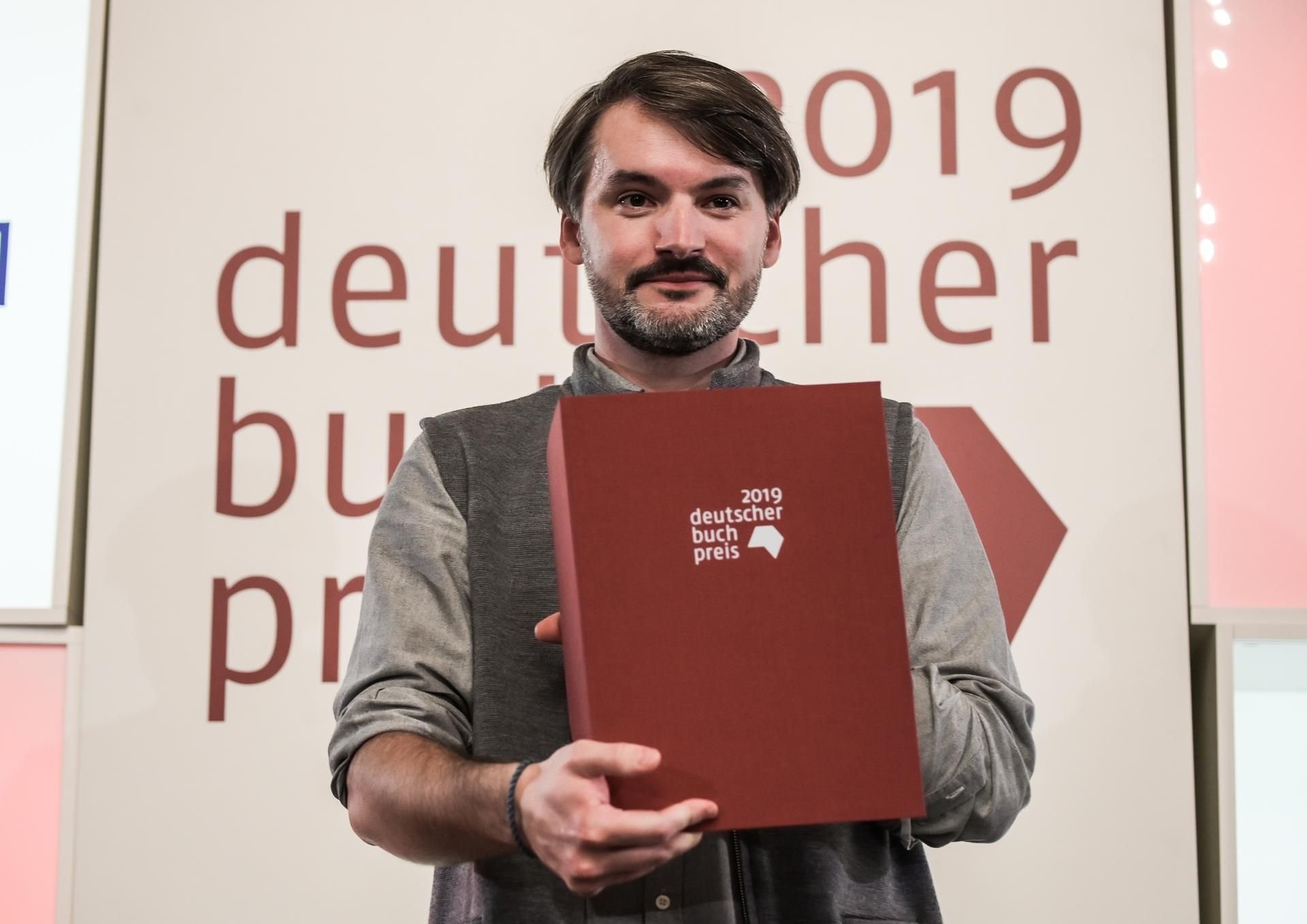 Saša Stanišić hat den Deutschen Buchpreis 2019 gewonnen.