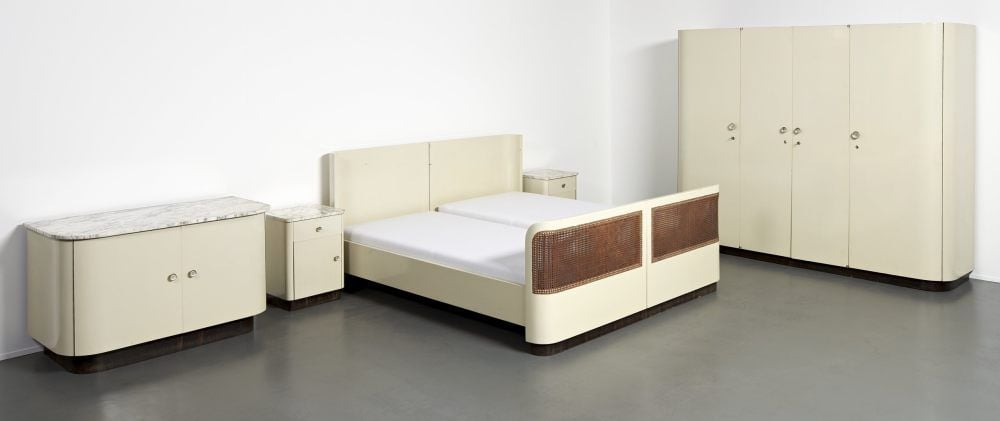 Das von Karl Keller entworfene und an der Staatlichen Bauhochschule Weimar hergestellte Schlafzimmer.