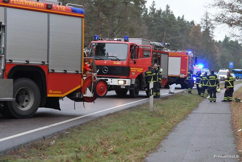 Schwerer Unfall bei Dessau: Schwerer Unfall bei Dessau: B184 am ...