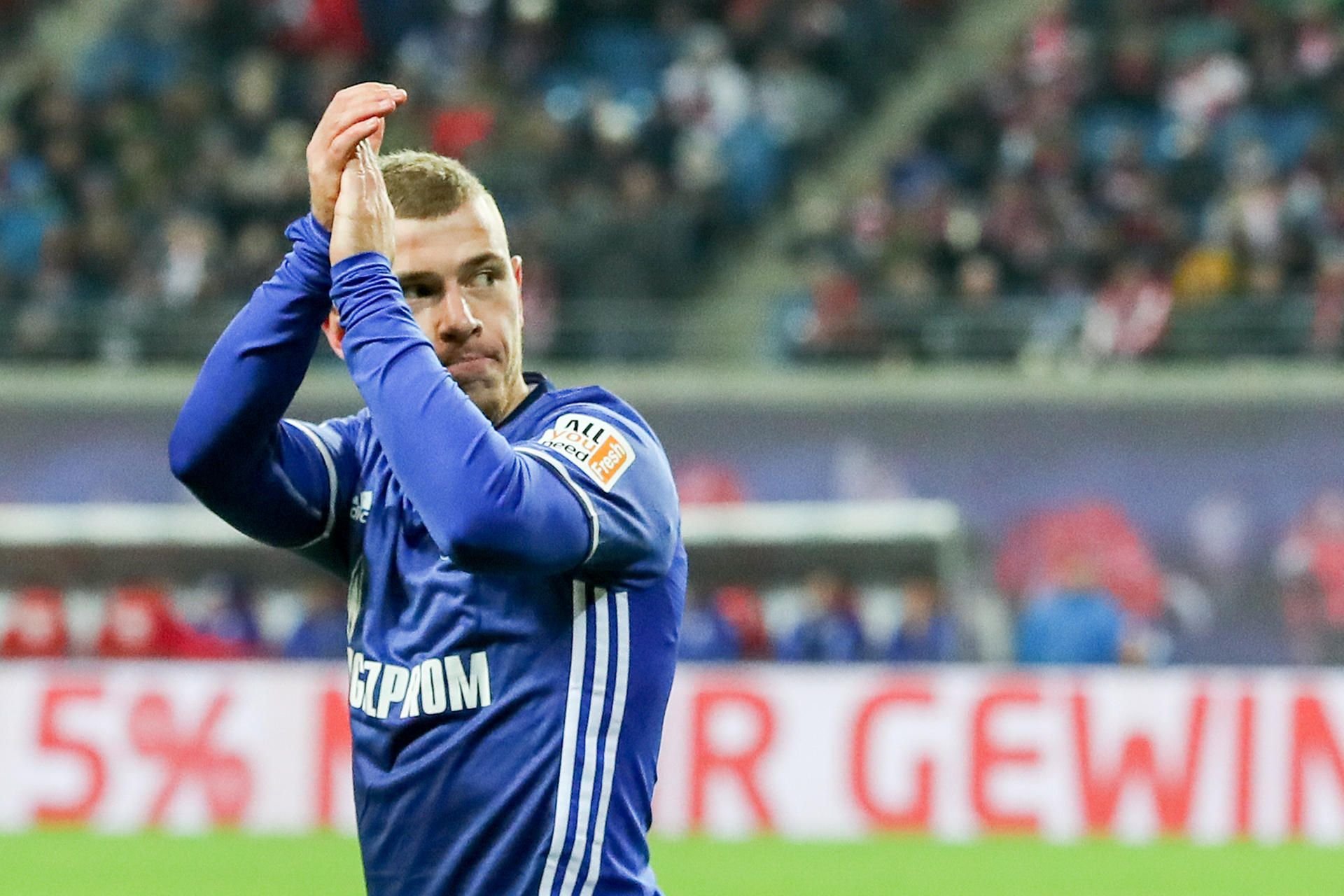 Der ehemalige Schalker Max Meyer läuft künftig für Crystal Palace auf.