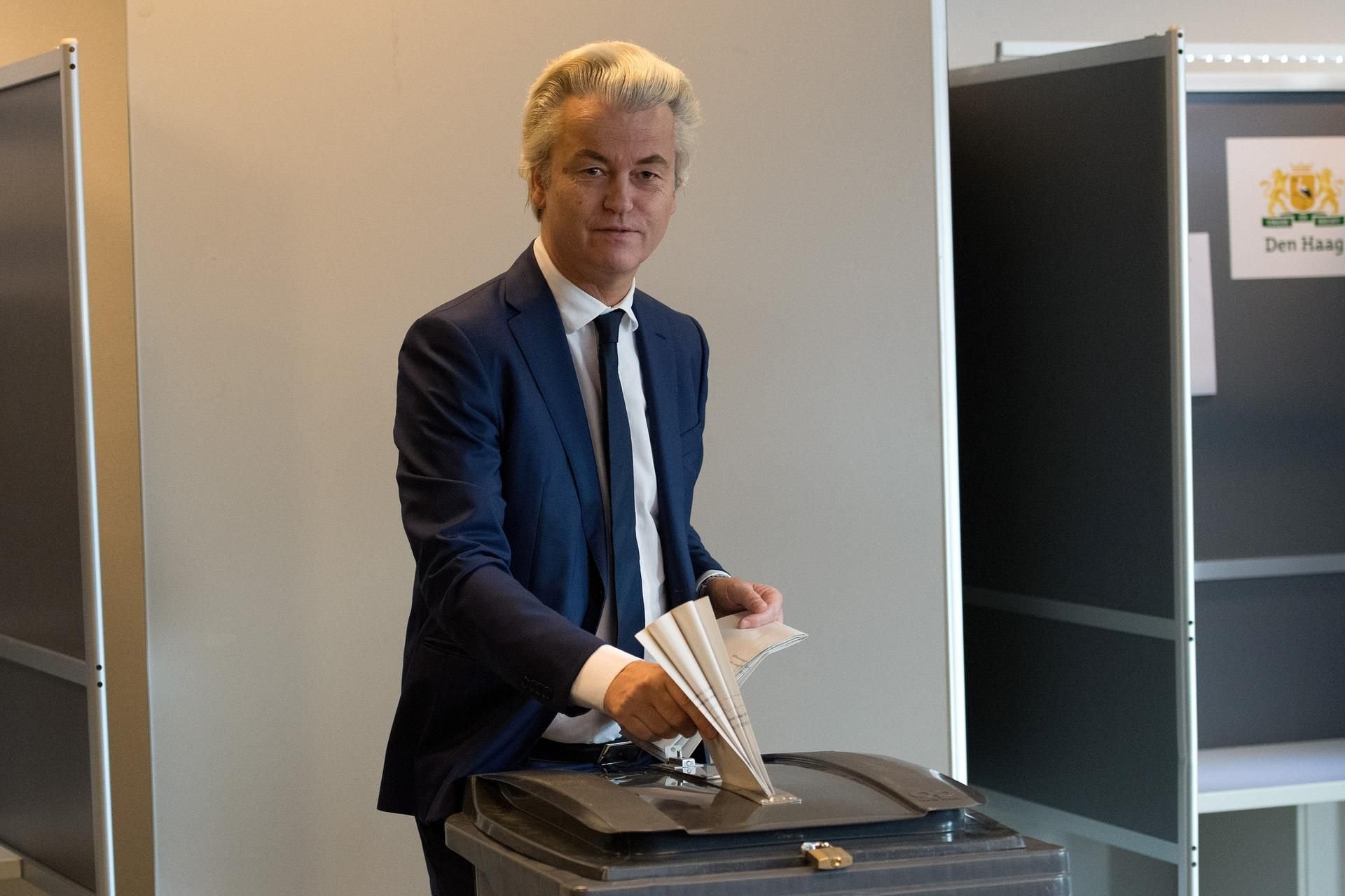 Rechtspopulist Geert Wilders bei der Stimmabgabe.