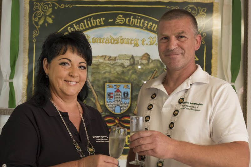 Die neuen Großkaliber-Schützenkönige sind Andrea Kempke und Jens Schiele.