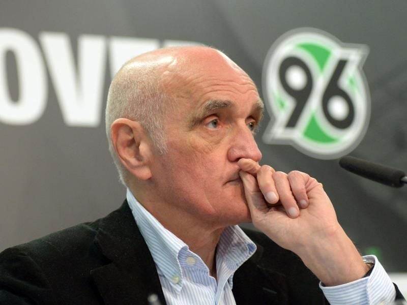 Hannover 96 und Vereinspräsident Kind lassen den Antrag zur 50+1-Regel ruhen. Foto: Peter Steffen