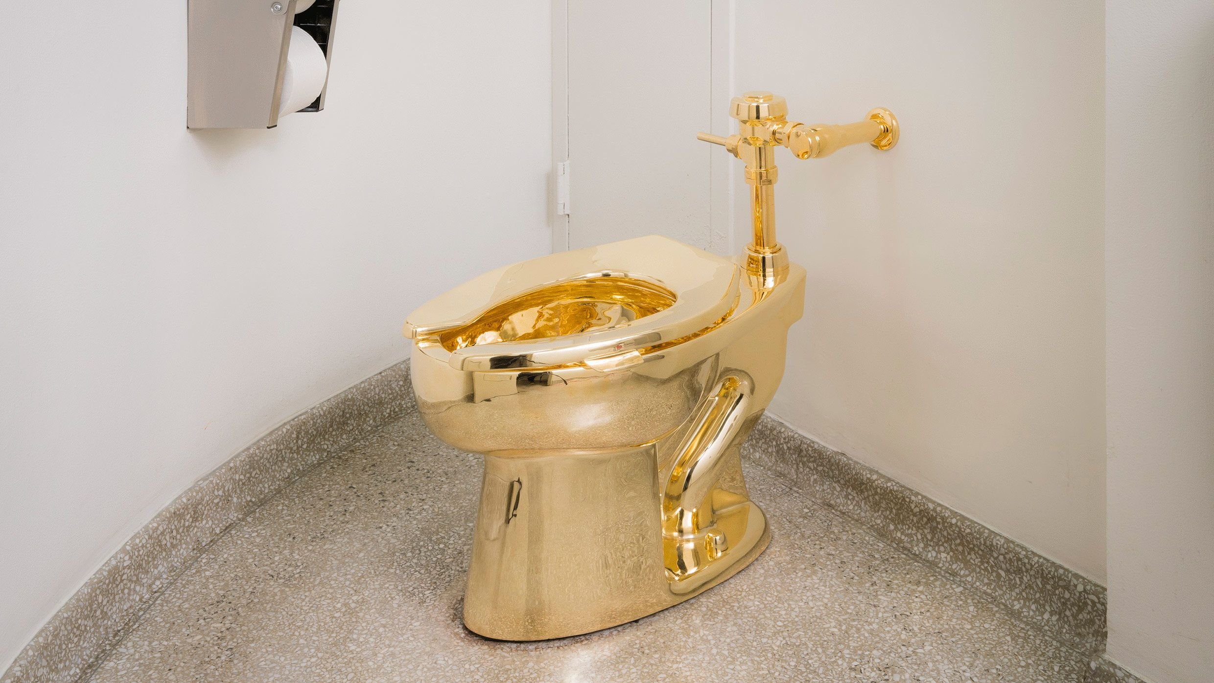 Das Werk des Künstlers Maurizio Cattelan trägt den Titel „America“.