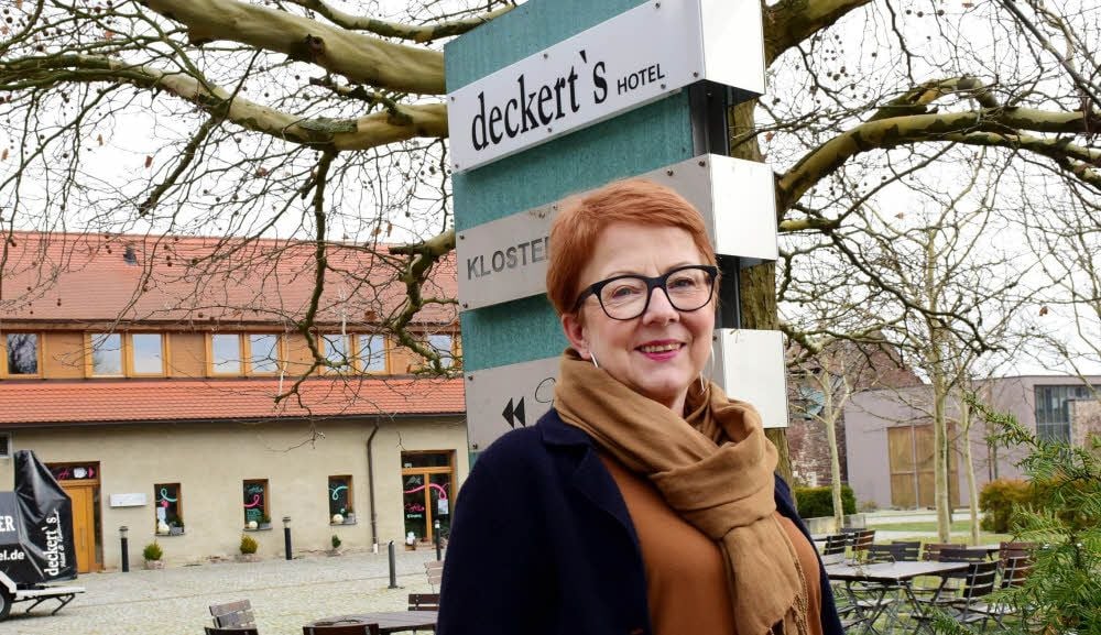 Antje Deckert führt das Hotel an der Klosterpforte mit dem Mechthildsaal in Helfta.