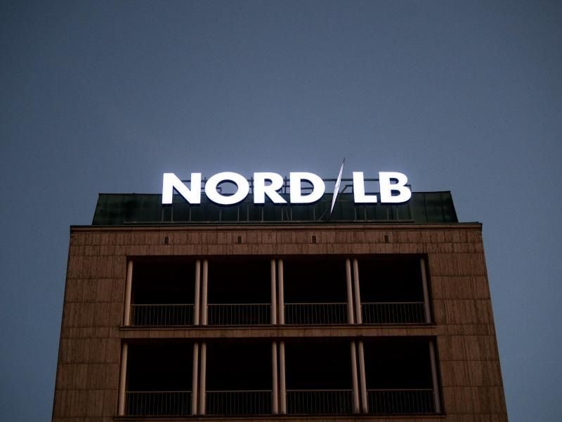 Die NordLB hat das vergangene Geschäftsjahr mit einem Verlust von 2,3 Milliarden Euro abgeschlossen.