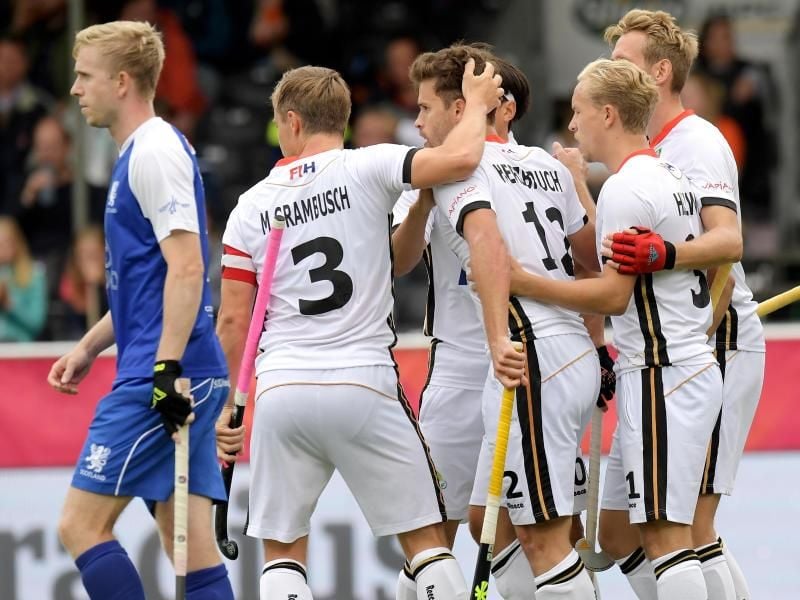 Die deutschen Hockey-Herren setzten sich klar gegen Schottland durch. Foto: Frank Uijlenbroek