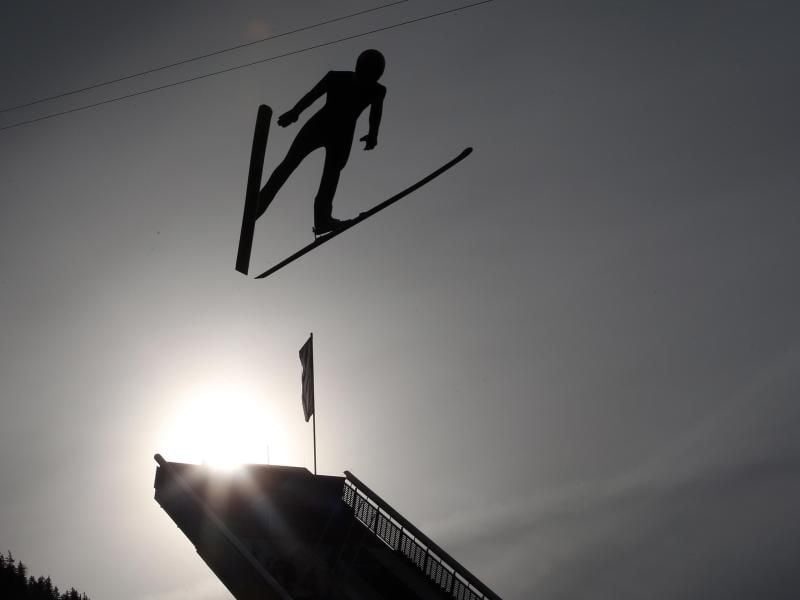 Die Vierschanzentournee startet in Oberstdorf. Foto: Karl-Josef Hildenbrand