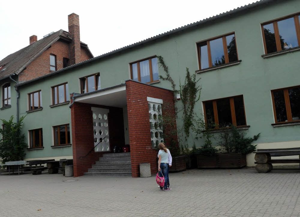 Die Zukunft der Schule am Bahnhof steht auf der Kippe. Die Stadt will sie nächstes Jahr schließen.