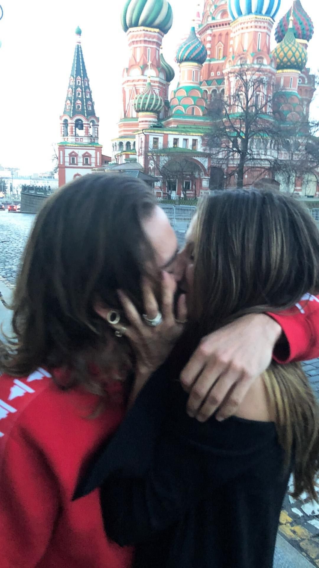 Heidi Klum und Tom Kaulitz machen mit diesem Post ihre Liebe offiziell.