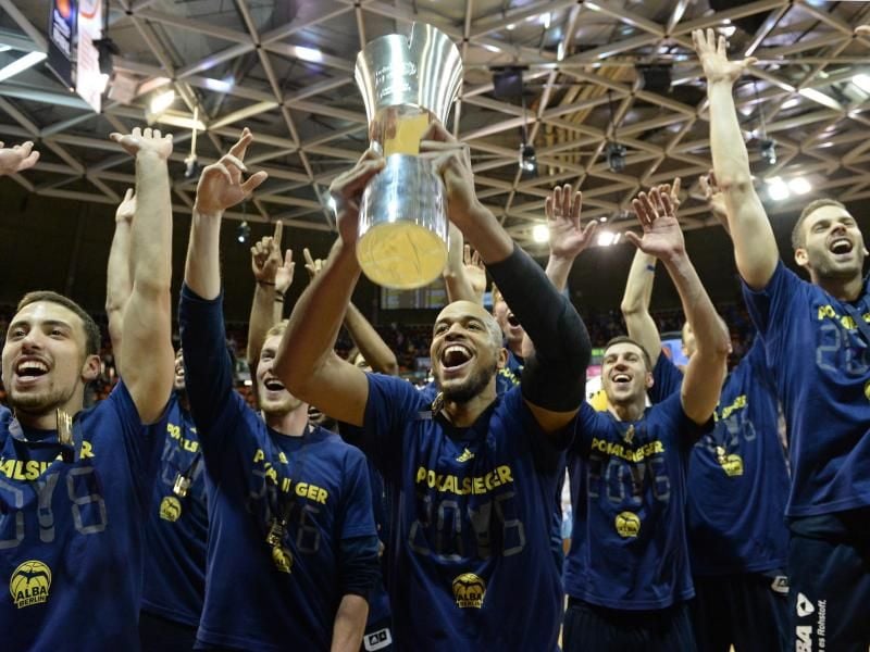ALBA Berlin gewann den Pokal in der vergangenen Saison. Foto: Andreas Gebert