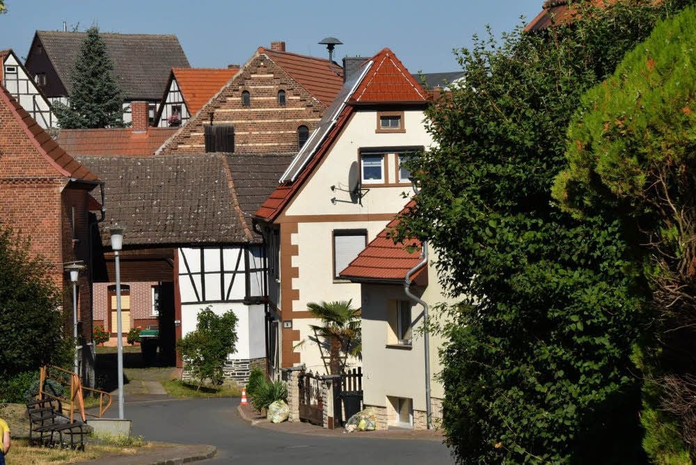 Blick in die Ritzgeröder Einetalstraße mit ihren schmucken Häusern