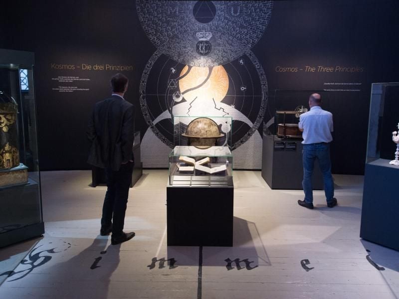 Im Dresdner Residenzschloss können die Besucher in die Gedankenwelt des Mystikers Jacob Böhme eintauchen. Foto: Sebastian Kahnert