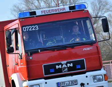 Die Feuerwehr musste am Freitag zu einer Rettungsaktion in Raguhn ausrücken.