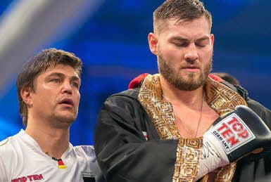 Trainer Dirk Dzemski (l.) und Tom Schwarz gehen künftig getrennte Wege.