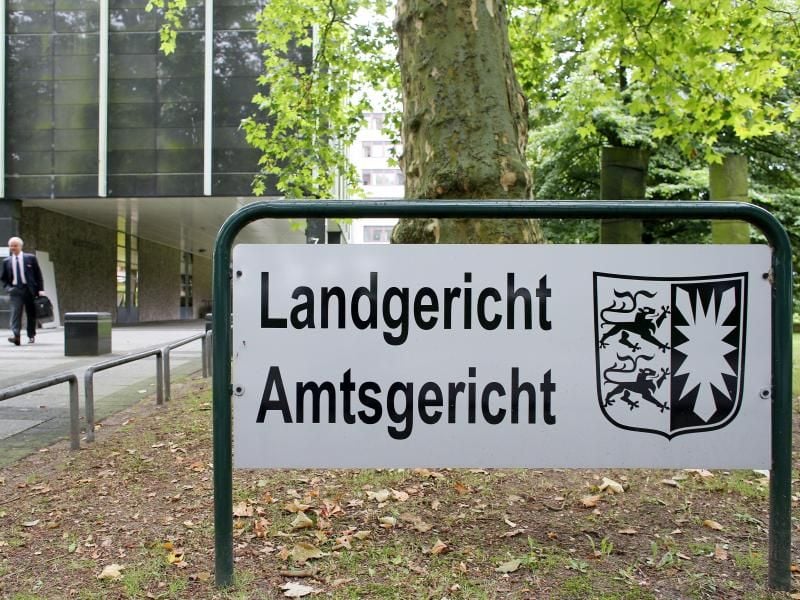 Der Eingang zum Landgericht und Amtsgericht Lübeck. Foto: Malte Christians/Archivbild