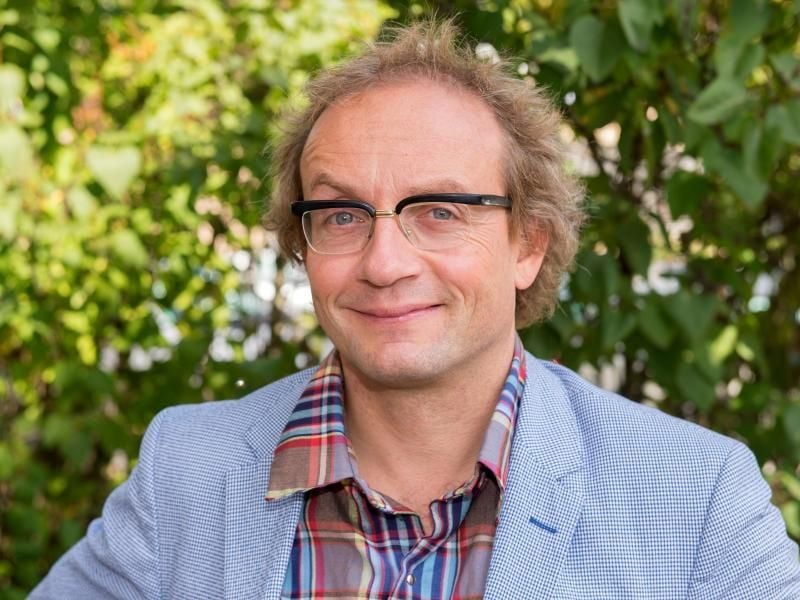 Komiker Wigald Boning 2014 in Berlin. Foto: Tim Brakemeier