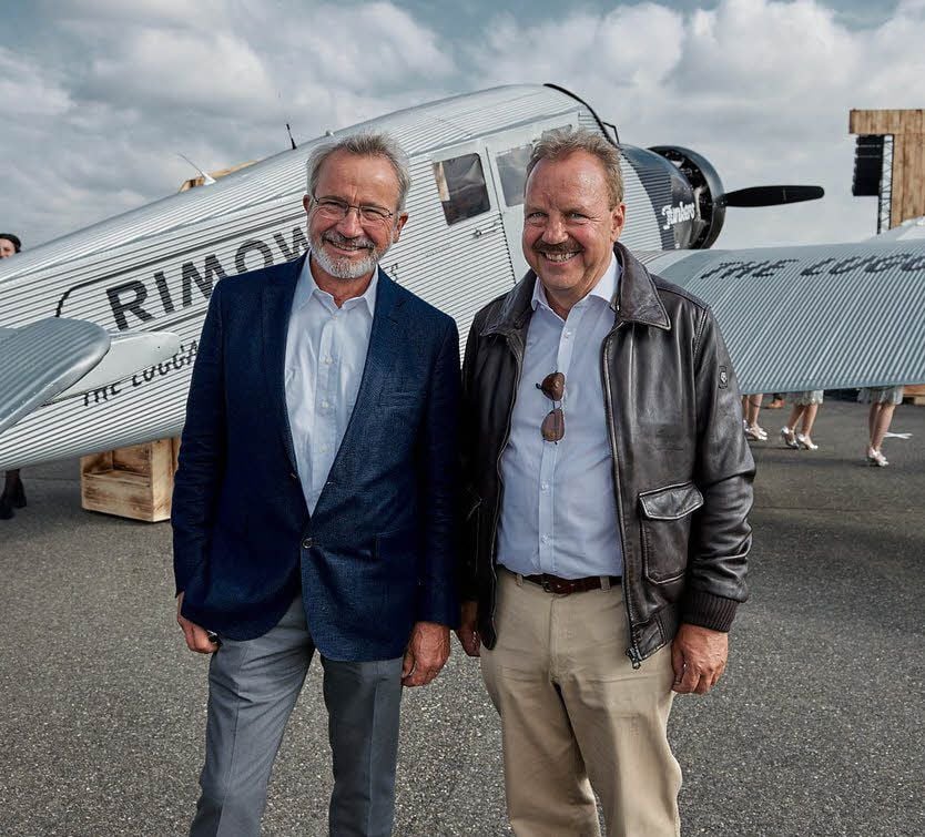 Dieter Morszeck (r.) mit dem Junkers-Enkel Bernd Junkers (l.).