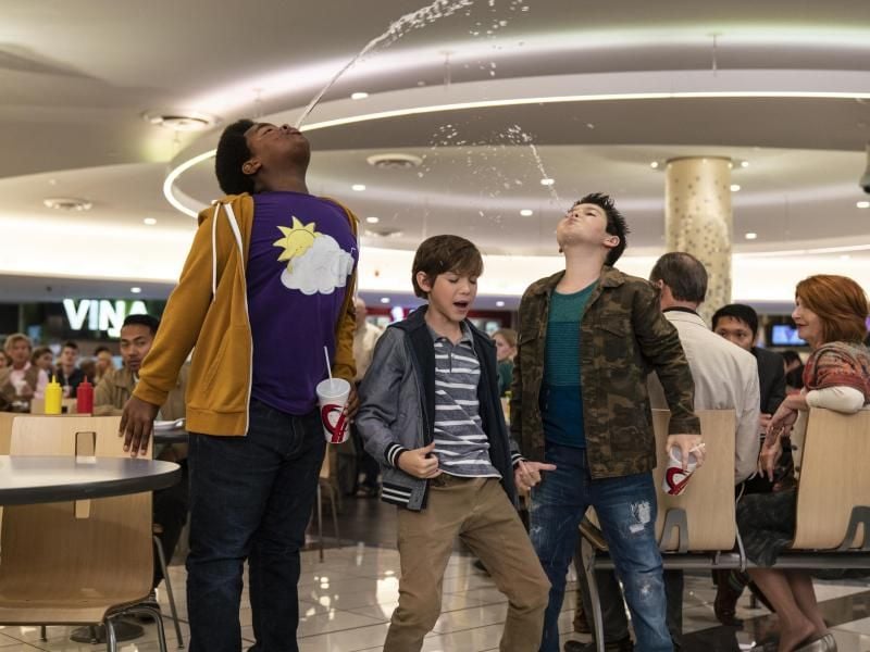 Lucas (Keith L. Williams, l-r), Max (Jacob Tremblay) und Thor (Brady Noon) erleben eine Entdeckungstour durch die Erwachsenenwelt. Foto: Universal Pictures