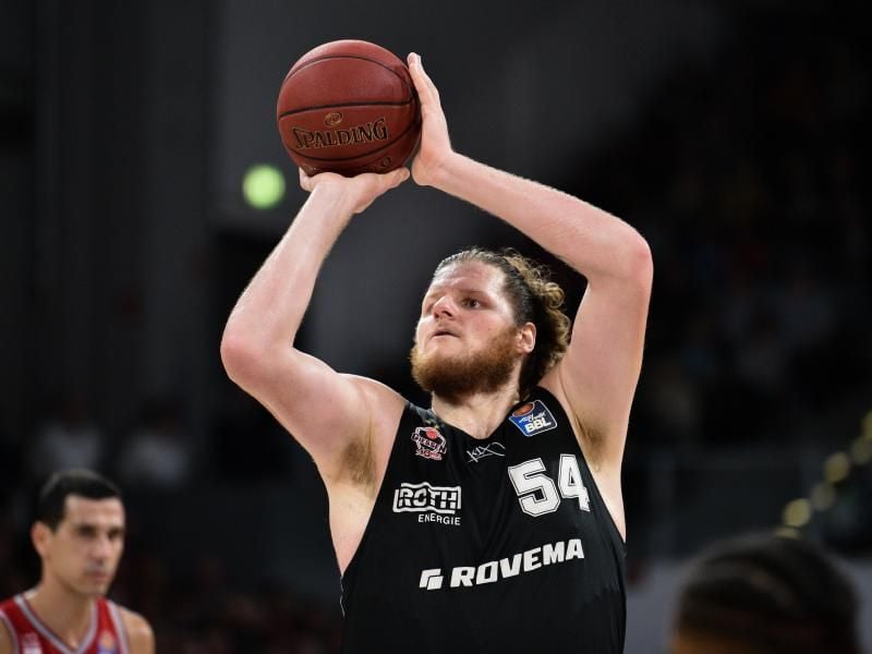 John Bryant ist in der Basketball-Bundesliga derzeit der beste Korbjäger. Foto: Nicolas Armer