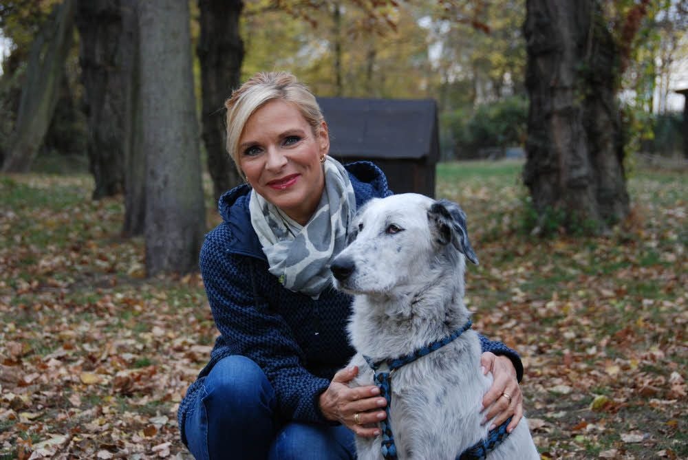 Uta Bresan vermittelt seit 25 Jahren Tiere im MDR Fernsehen.