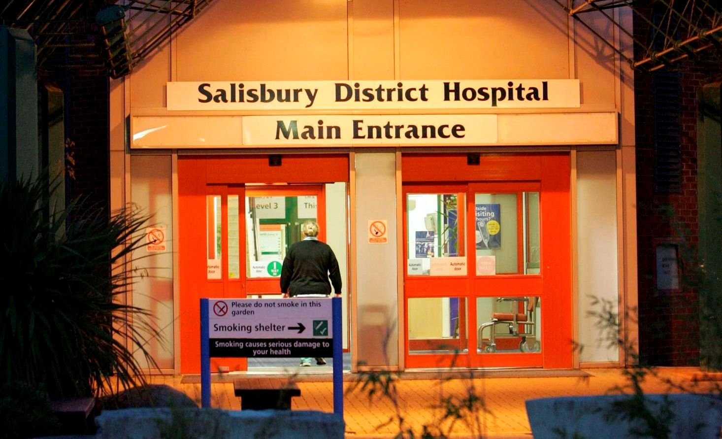 In der Klinik von Salisbury liegt Skripal auf der Intensivstation.