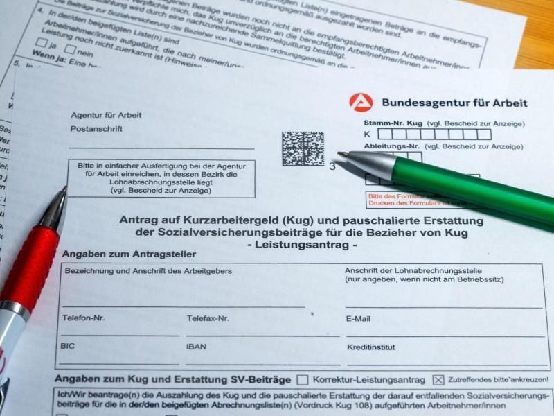 Antragsformular für Kurzarbeitergeld. Foto: Jens Büttner/dpa-Zentralbild/dpa