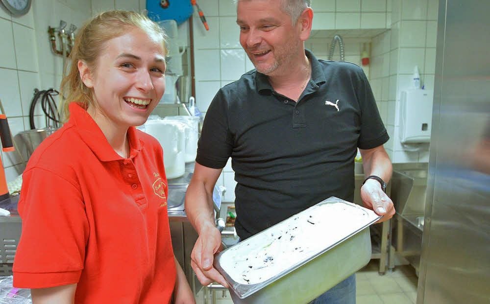 Jessica Mingram mit ihrem Chef Guido Pellegrini