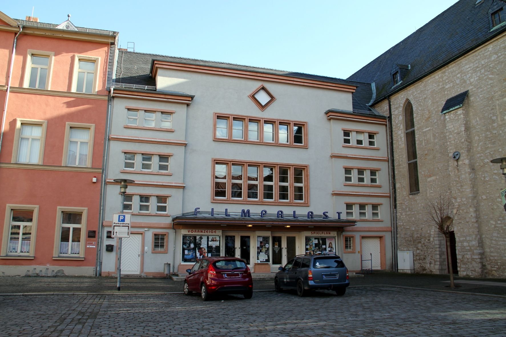 Der Filmpalast Aschersleben befindet sich am Markt 20.
