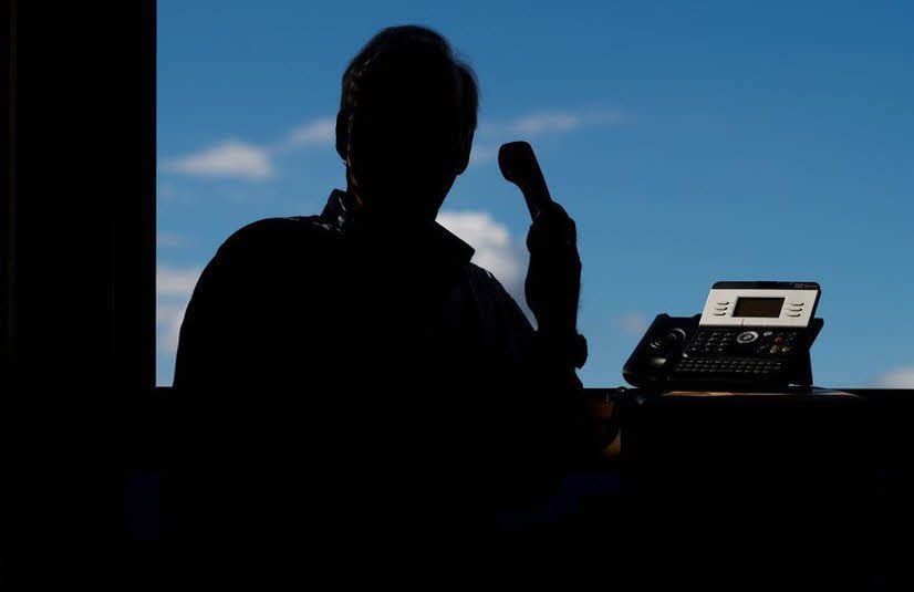 Gauner versuchen, Bürger per Telefon zu betrügen.