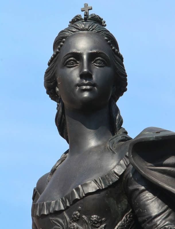 Das Denkmal der berühmtesten Sachsen-Anhalterin in Russland: Prinzessin Sophie Auguste Friederike von Anhalt-Zerbst, später Zarin Katharina II.