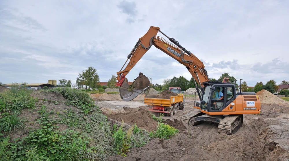 Die ISM Group hat mit den Arbeiten auf dem ehemaligen Kasernengrundstück in Wolfen-Krondorf begonnen.