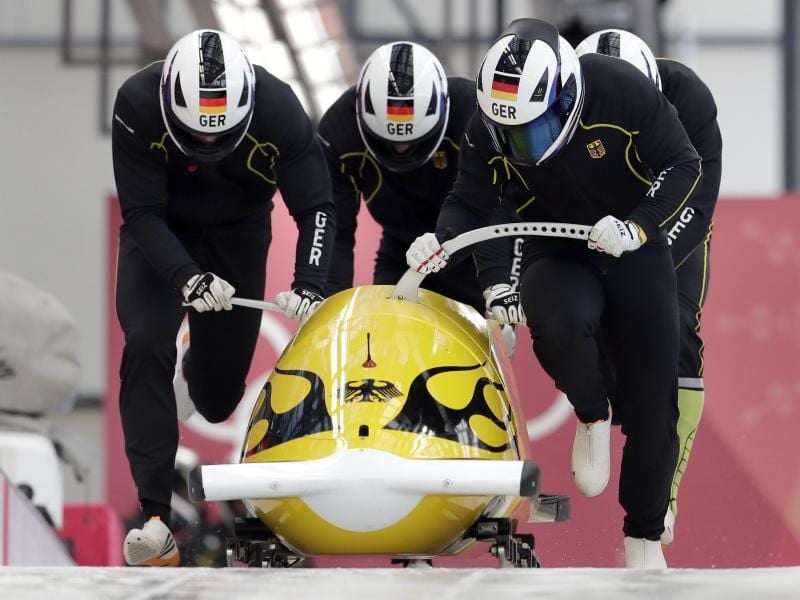 Der deutsche Viererbob beim Training mit Pilot Francesco Friedrich, Candy Bauer, Martin Grothkopp und Thorsten Margis. Foto: Michael Sohn