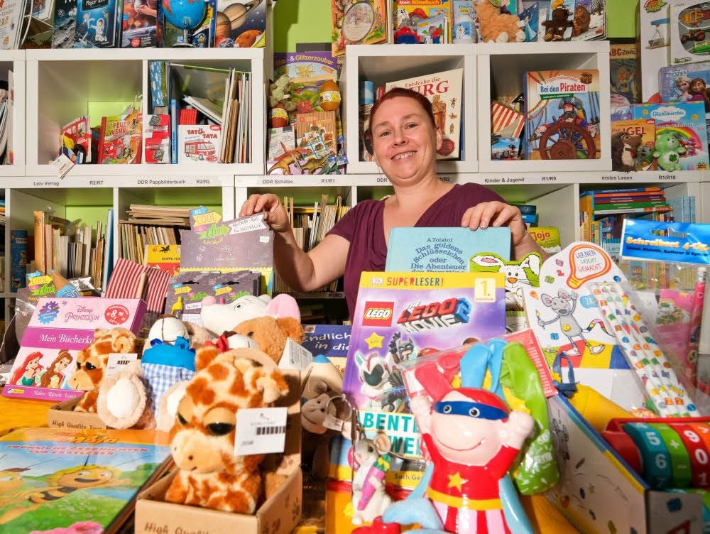 Cornelia Dahms führt seit fünf Jahren Cobula, den einzigen Buchladen auf der Silberhöhe.